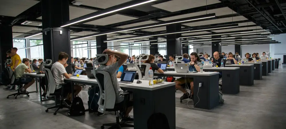 How to Improve Employee Efficiency: Tools, Tips, and Best Practices