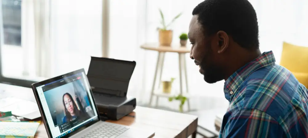 How to Manage a Remote Team Efficiently? Strategies for Productivity & Engagement