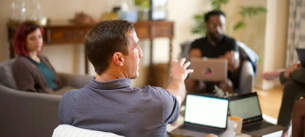 What is Hybrid Work Environment? Benefits, Challenges, and Employee Productivity