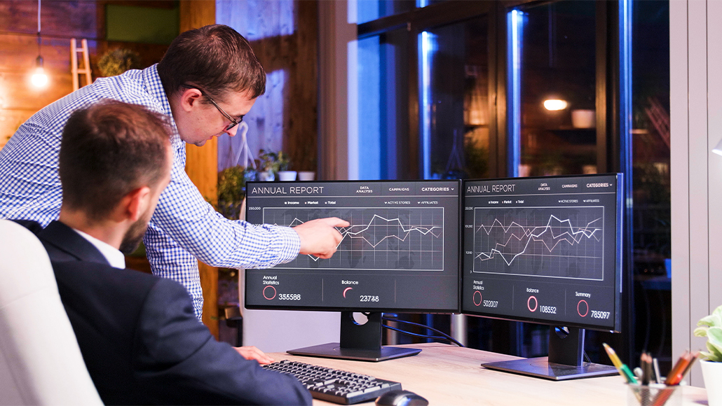 What is IT Asset Management? Process, Software, Challenges, and Benefits